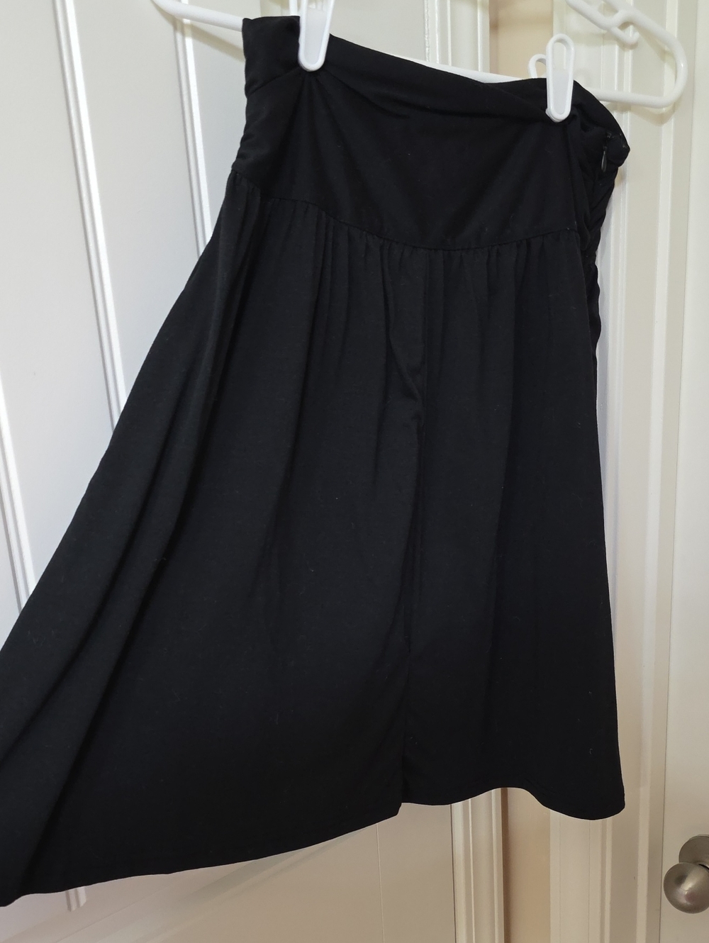Classic Black Women's Skirt – Comfortable A-Line Style